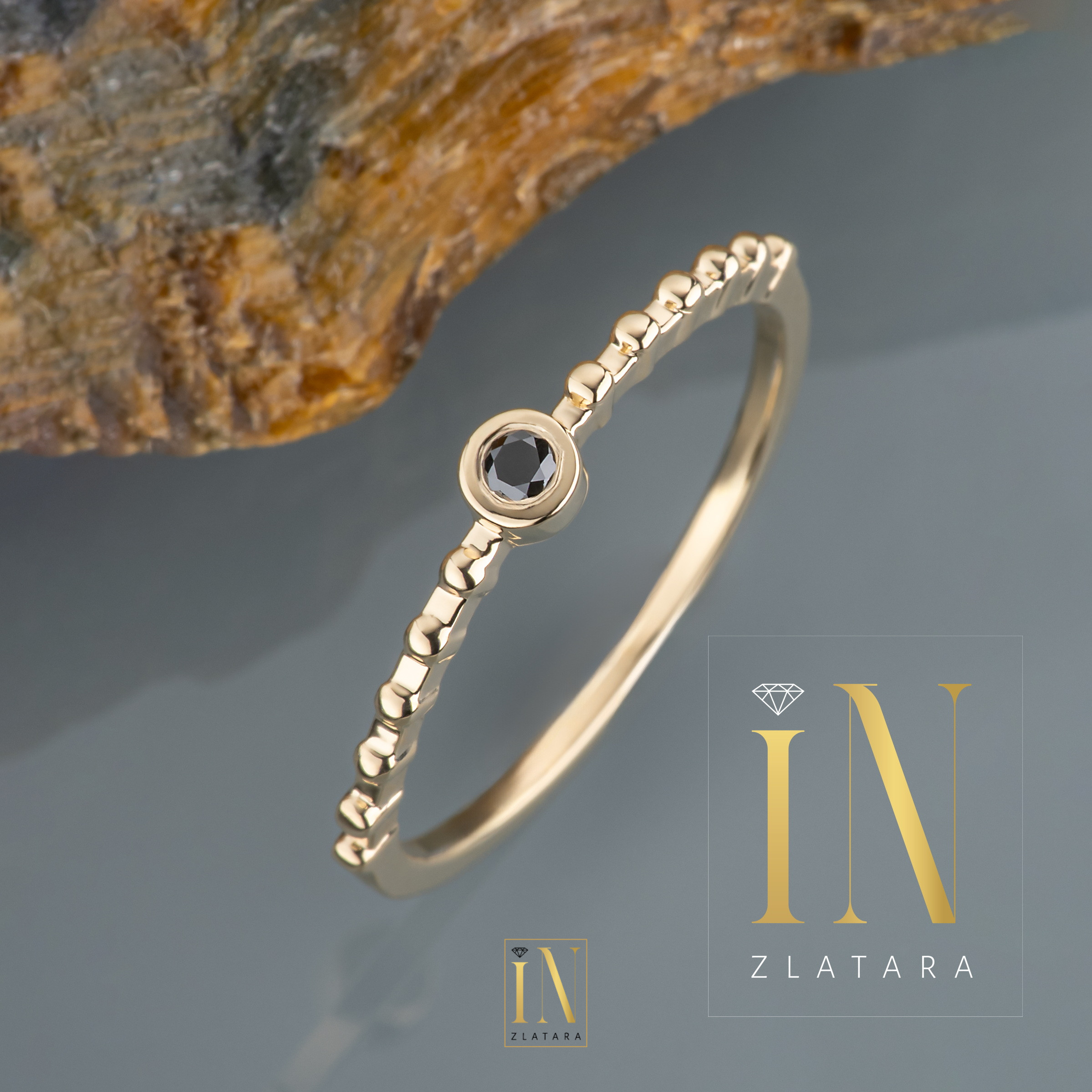 Prsten od žutog zlata sa crnim dijamantom A279 - Image 2