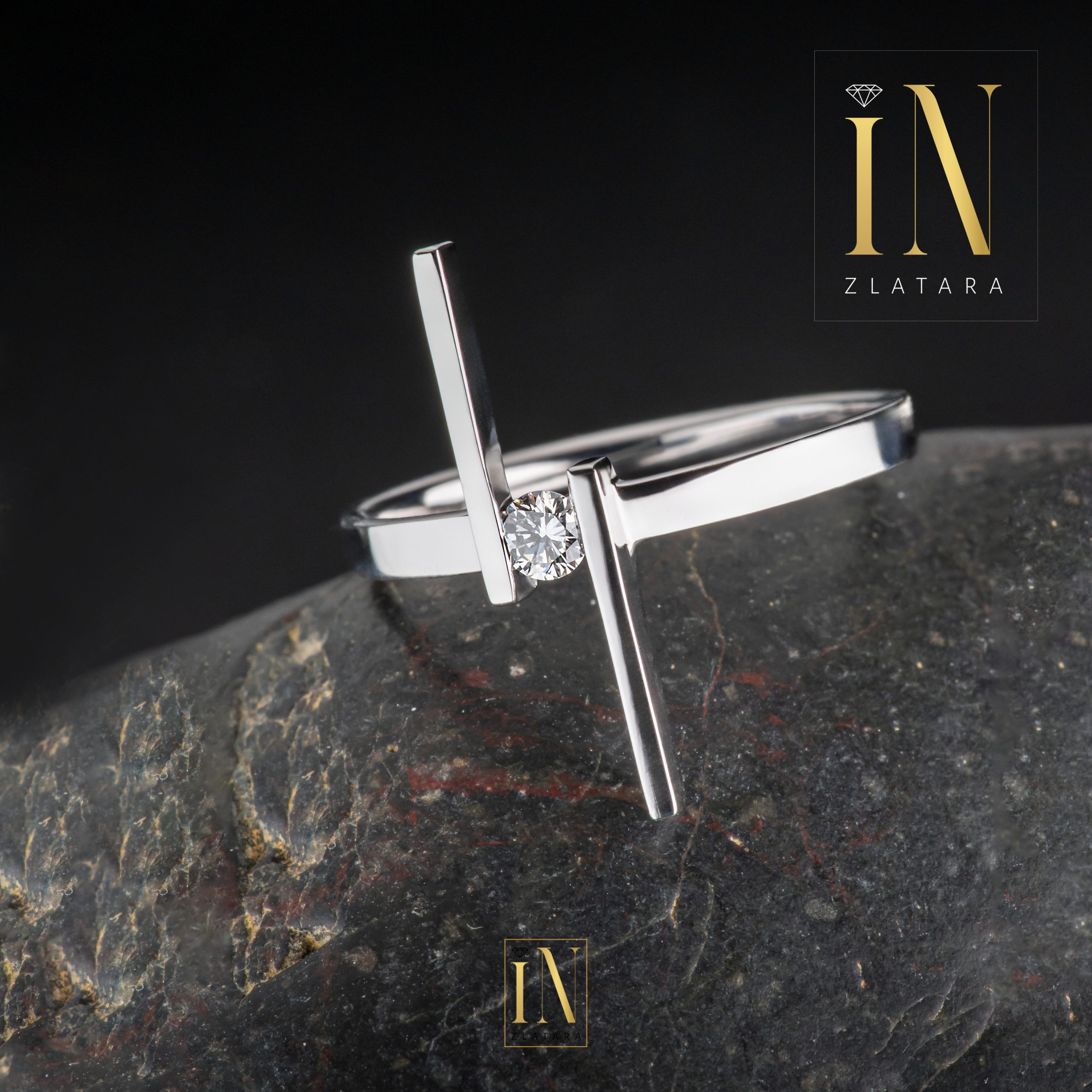 Prsten unikatnog dizajna od belog zlata sa brilijantom - Image 3